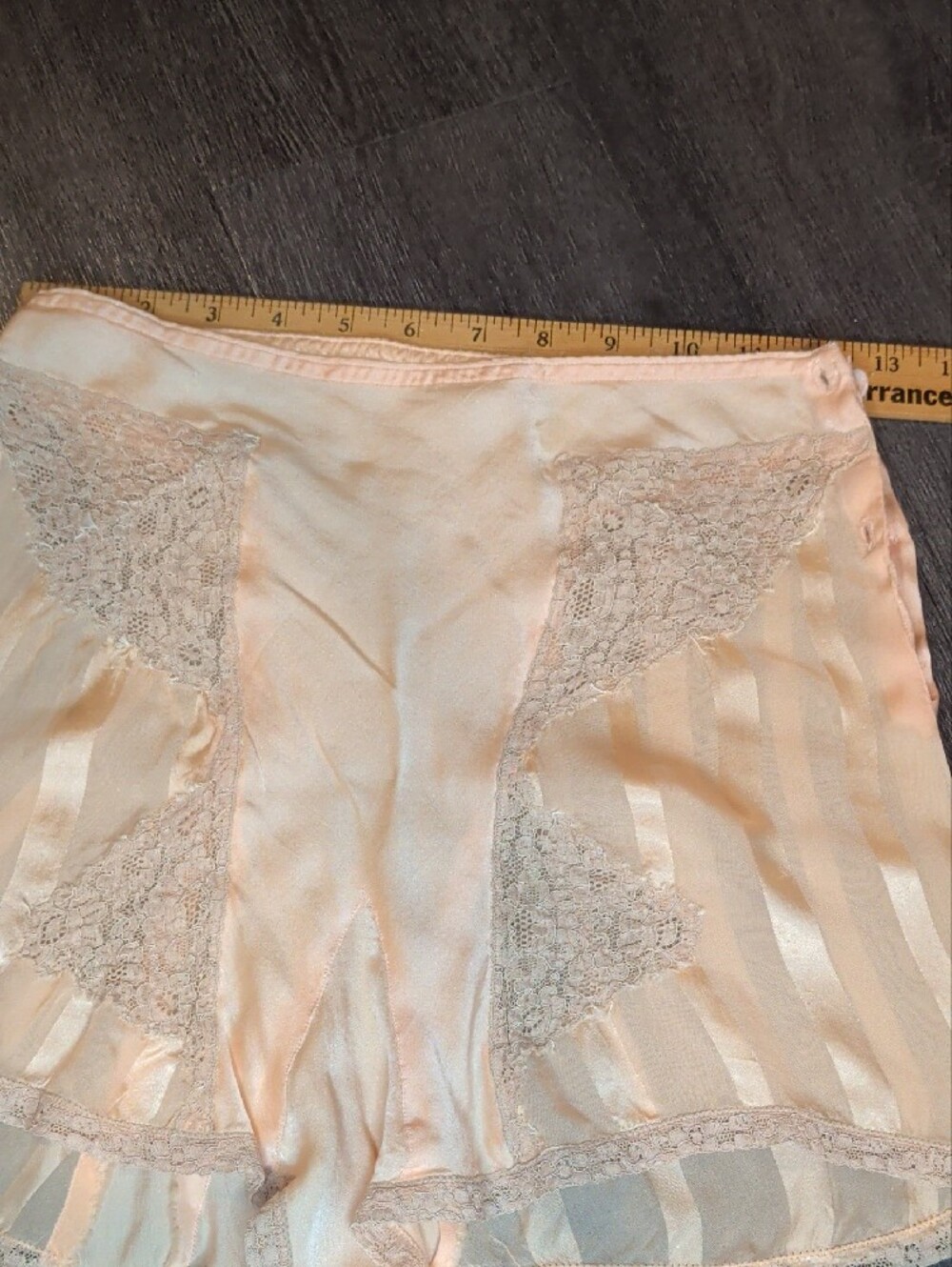Antique 1920s 30s Silk Tap Pants Peach French Knickers Side Button Art Deco - Picture 13 of 16